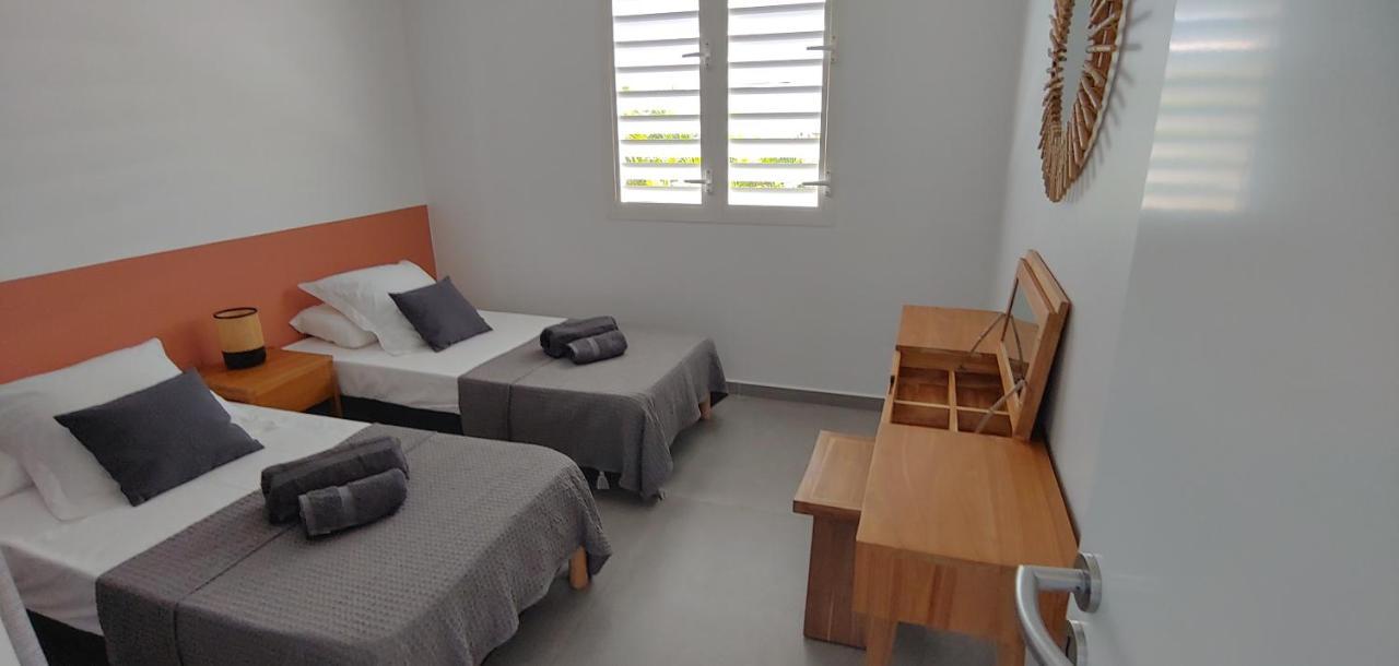 Villa Fleur De Goyave - Tres Bien Ventilee - Vue Degagee Saint-Francois  Eksteriør bilde