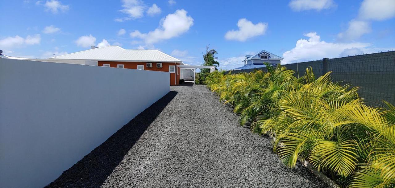 Villa Fleur De Goyave - Tres Bien Ventilee - Vue Degagee Saint-Francois  Eksteriør bilde
