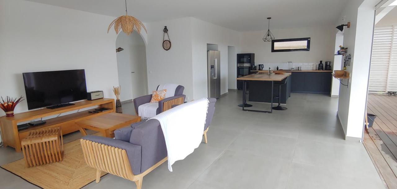 Villa Fleur De Goyave - Tres Bien Ventilee - Vue Degagee Saint-Francois  Eksteriør bilde